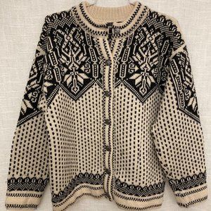Vintage Dale of Norway Wool Sweater